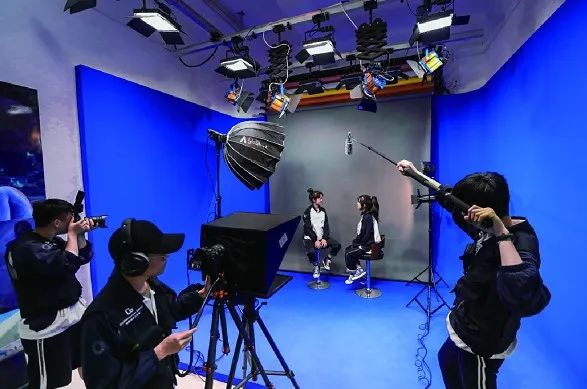 光影筑夢，創意未來——衢州市工程技術學校2024年影視節目策劃專業招生簡章